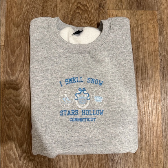 Other - Gilmore Girls Gray Sweatshirt